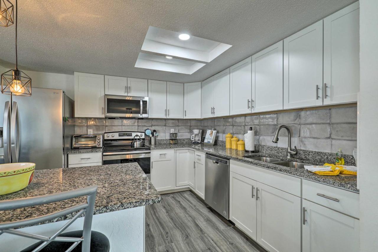 Charming Home With Patio, 7 Mi To Sunset Beach! Holiday Kültér fotó